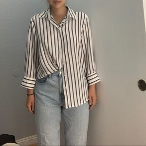 Papaya brand Striped Button Down Shirt Size Medium